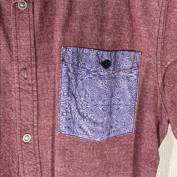 button down - Picture 2 of 3